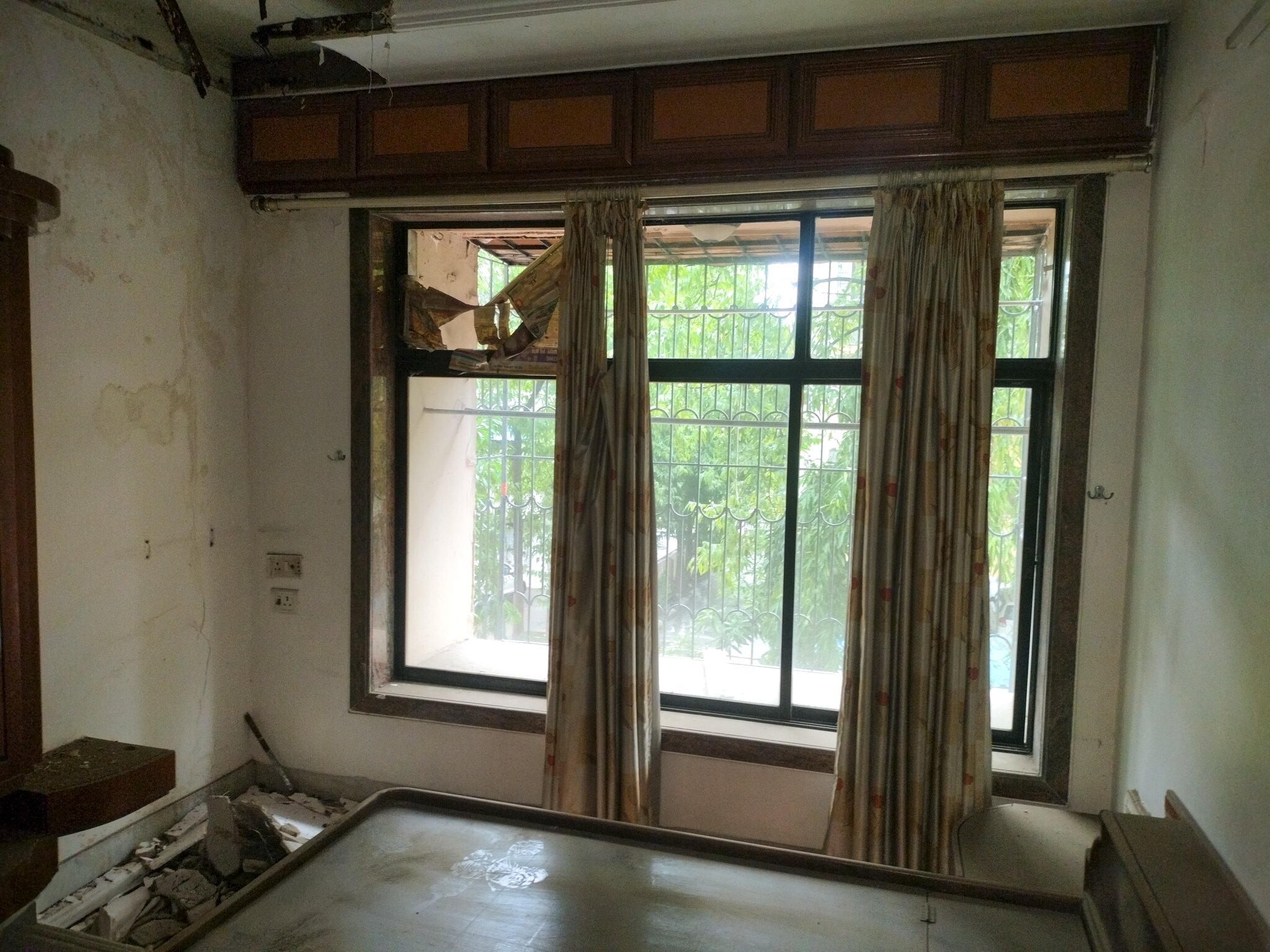 620147 - Copy.jpg