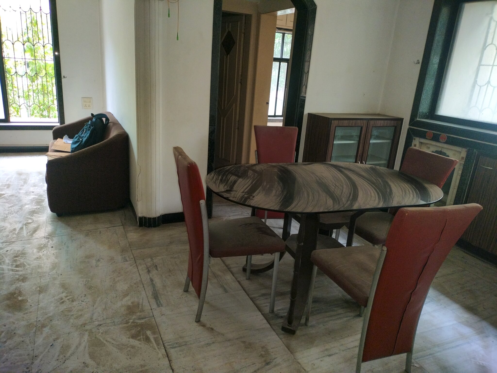 620149 - Copy.jpg