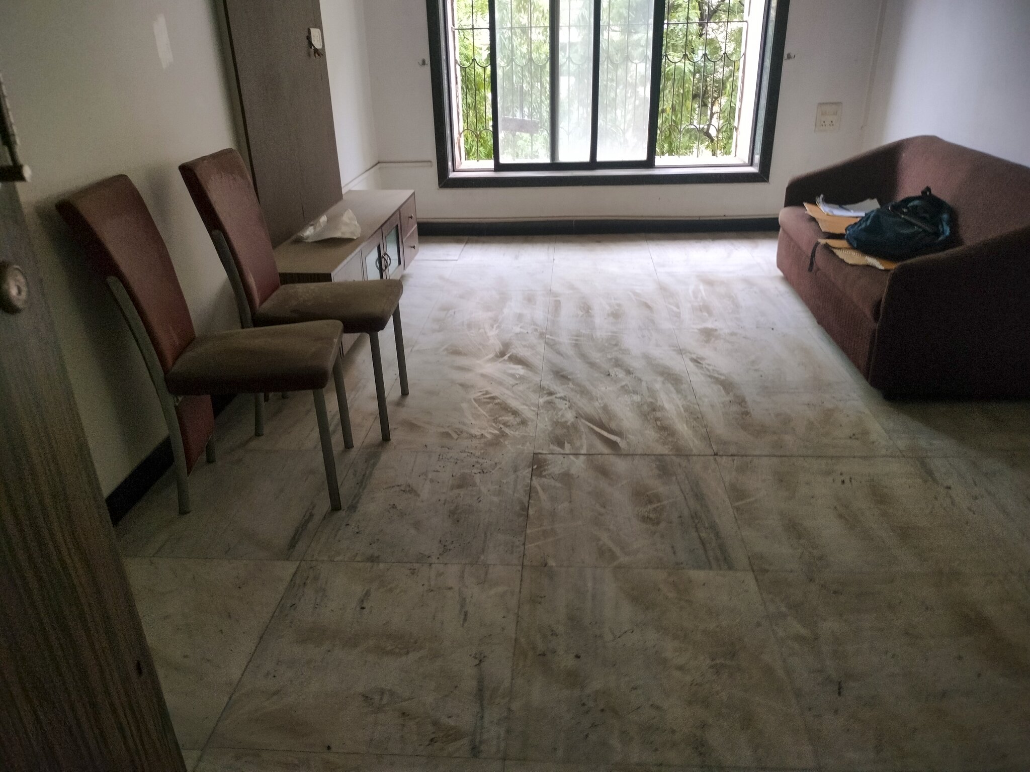 620156 - Copy.jpg